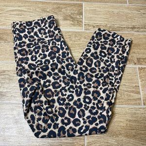 H&M Brown and Black Ankle Cropped Pants with Bold Print